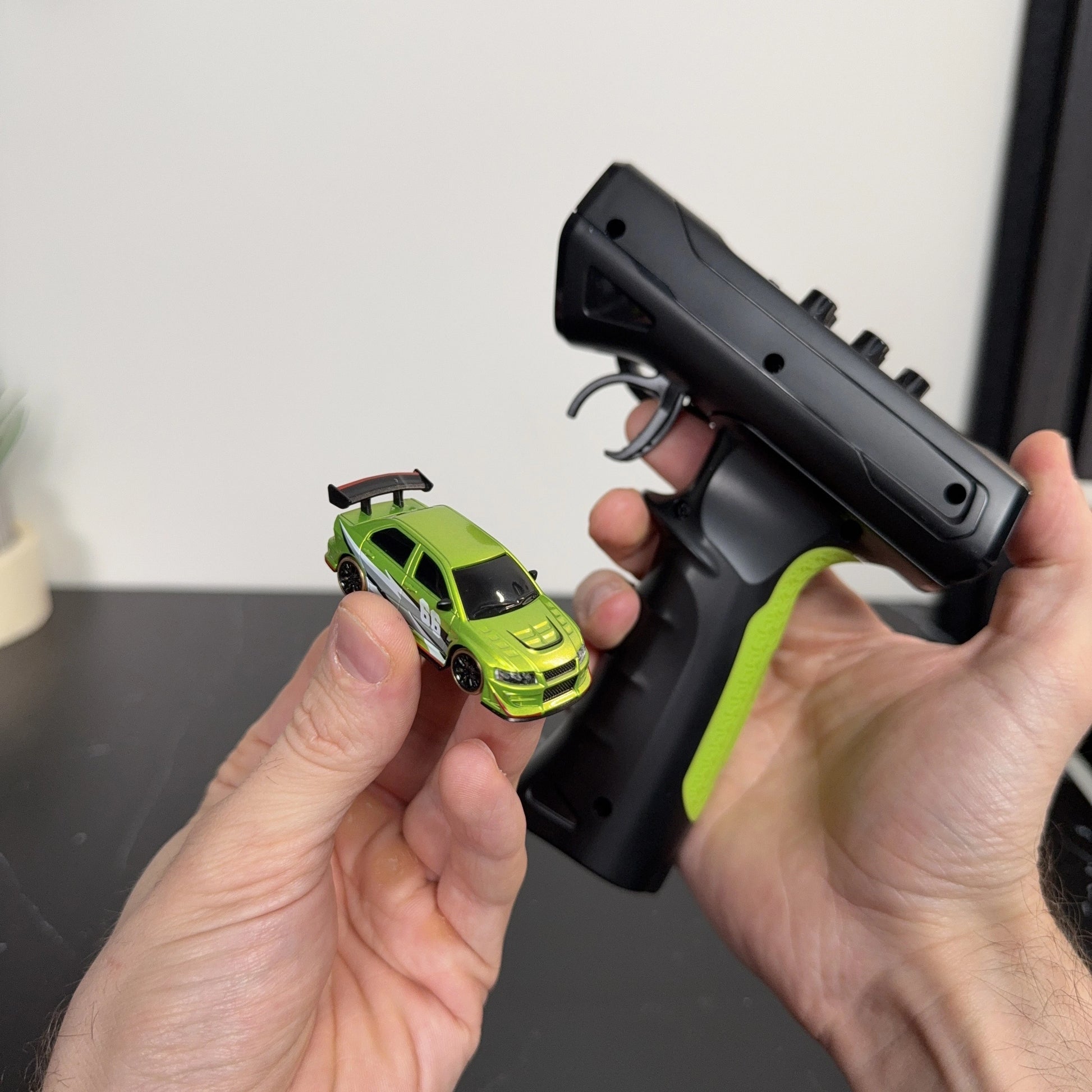 SuperChoice™ Pocket Drift Sliders V3 | 1:76 Mini Scale